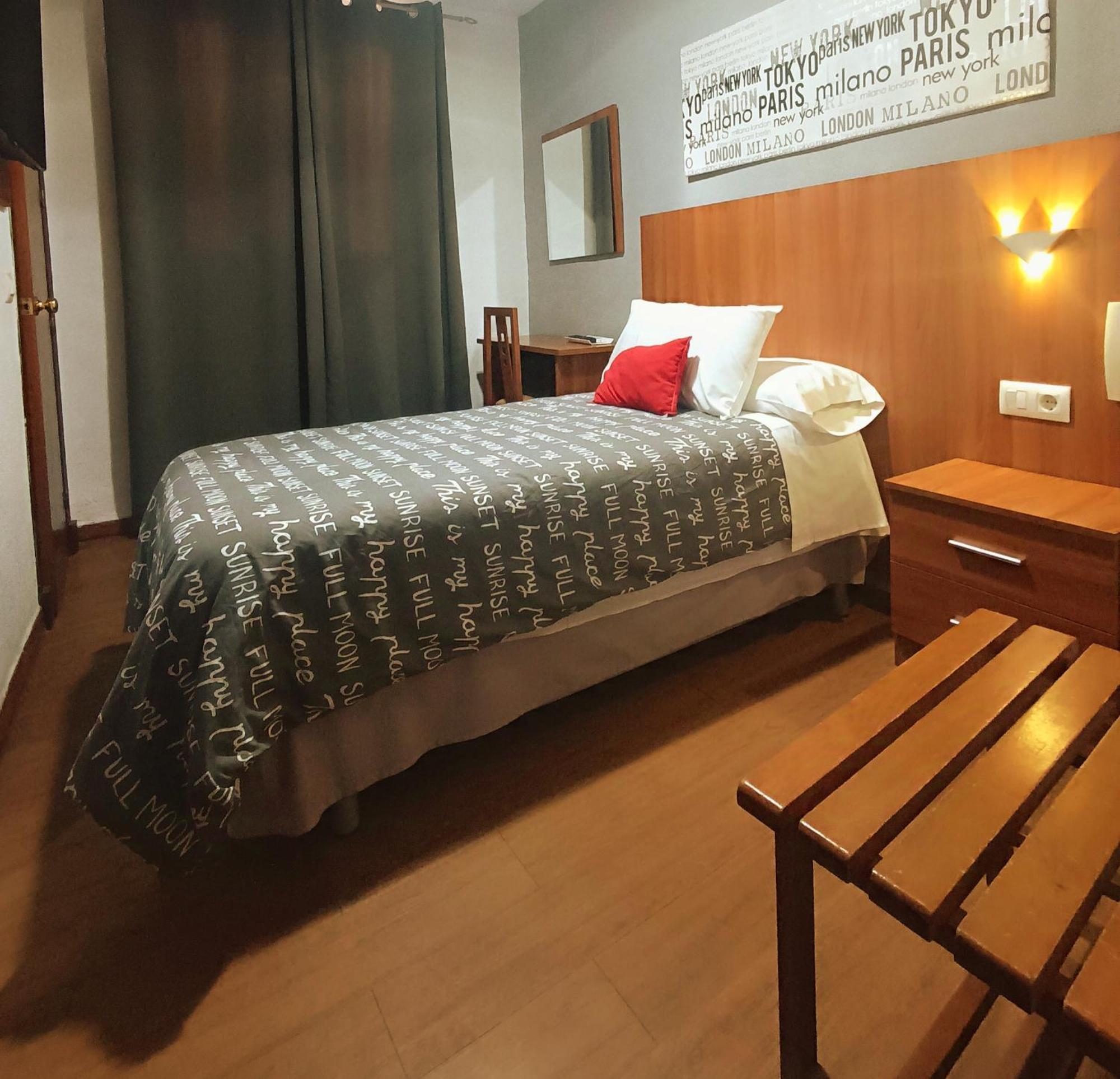 Hostal San Francisco カディス エクステリア 写真